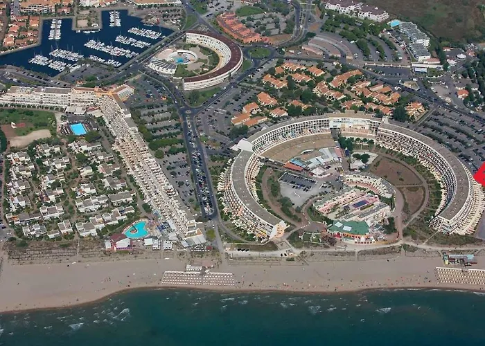 Heliopolis L Village Naturiste * Agde